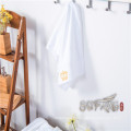 Serviette d&#39;hôtel / Doux satin frontière blanchiment blanc Couronne serviette de bain en coton ensembles